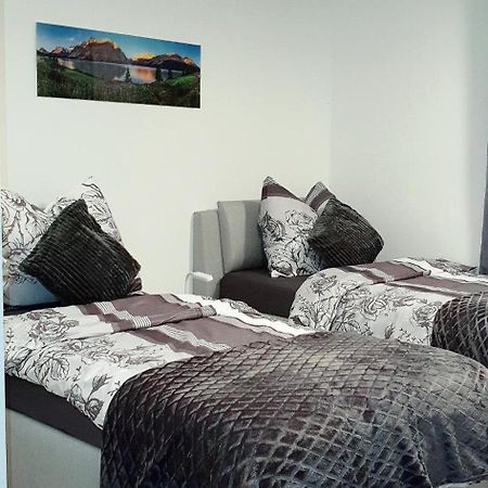 3-Zimmer- Wohnung In Traun, Naehe Linz Und Wels Exterior photo